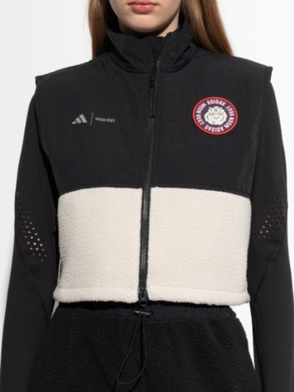 NWT Adidas women adidas x MOON BOOT Gilet Vest Size MEDIUM (JM1105) $120